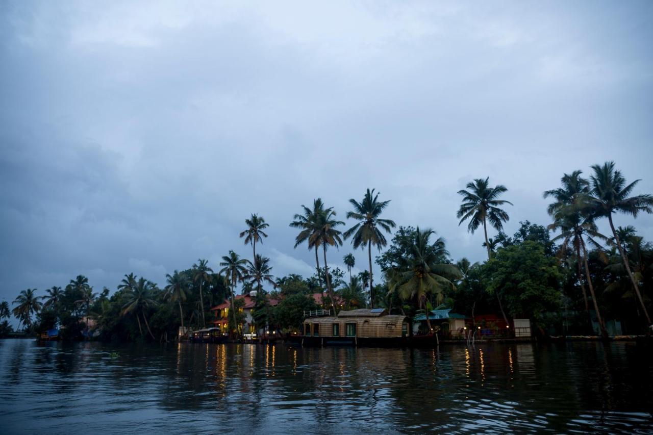 Alappuzha The Lake Paradise Boutique Resort מראה חיצוני תמונה