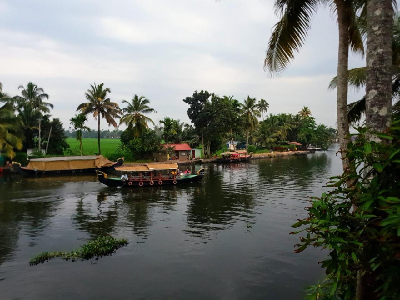 Alappuzha The Lake Paradise Boutique Resort מראה חיצוני תמונה